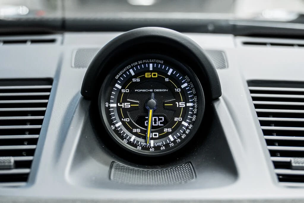 2025 Porsche 992 GT3 - Image 25 of 31