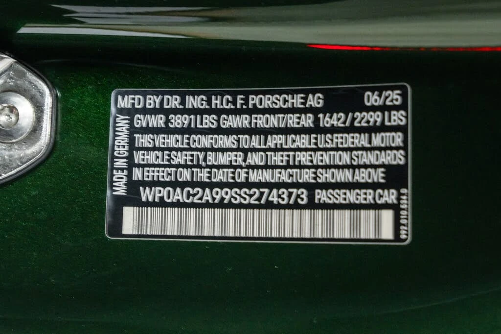 2025 Porsche 992 GT3 - Image 18 of 31