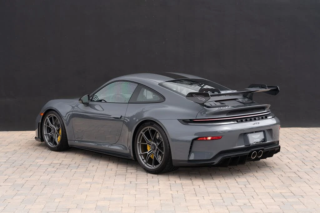 2025 Porsche 992 GT3 - Image 5 of 31