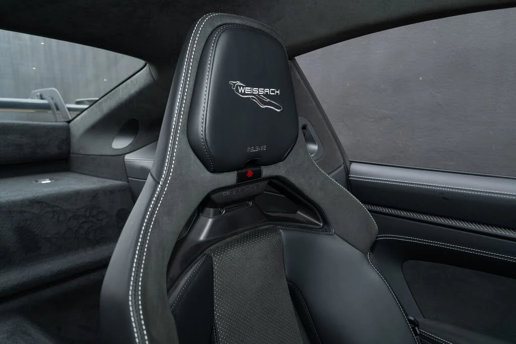 2025 Porsche 992 GT3 - Image 23 of 31
