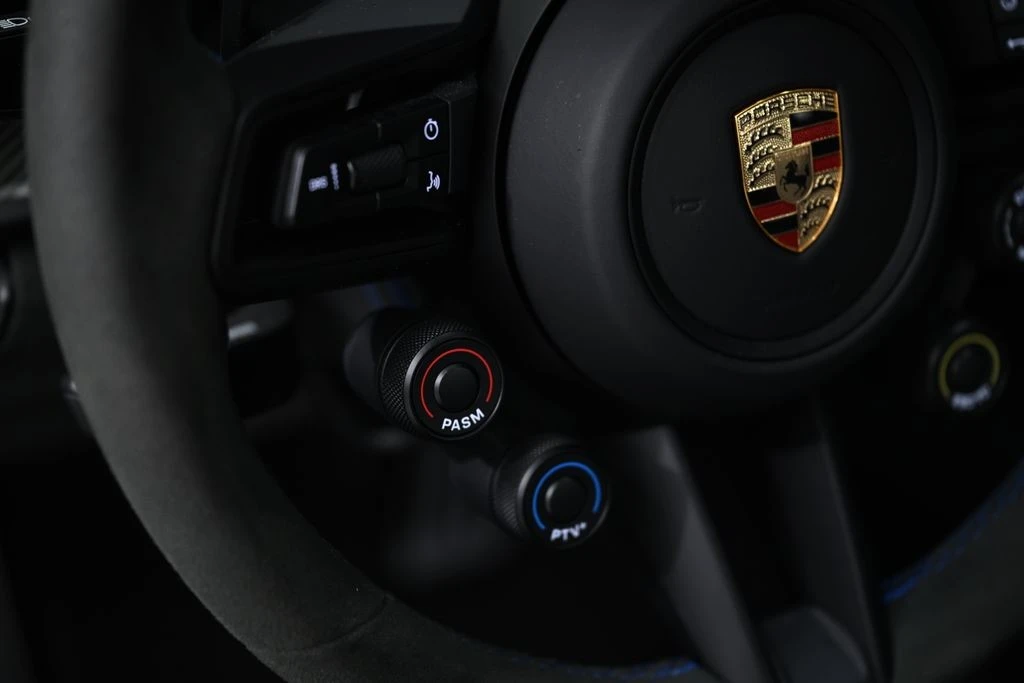 2025 Porsche 992 GT3 RS - Image 31 of 31
