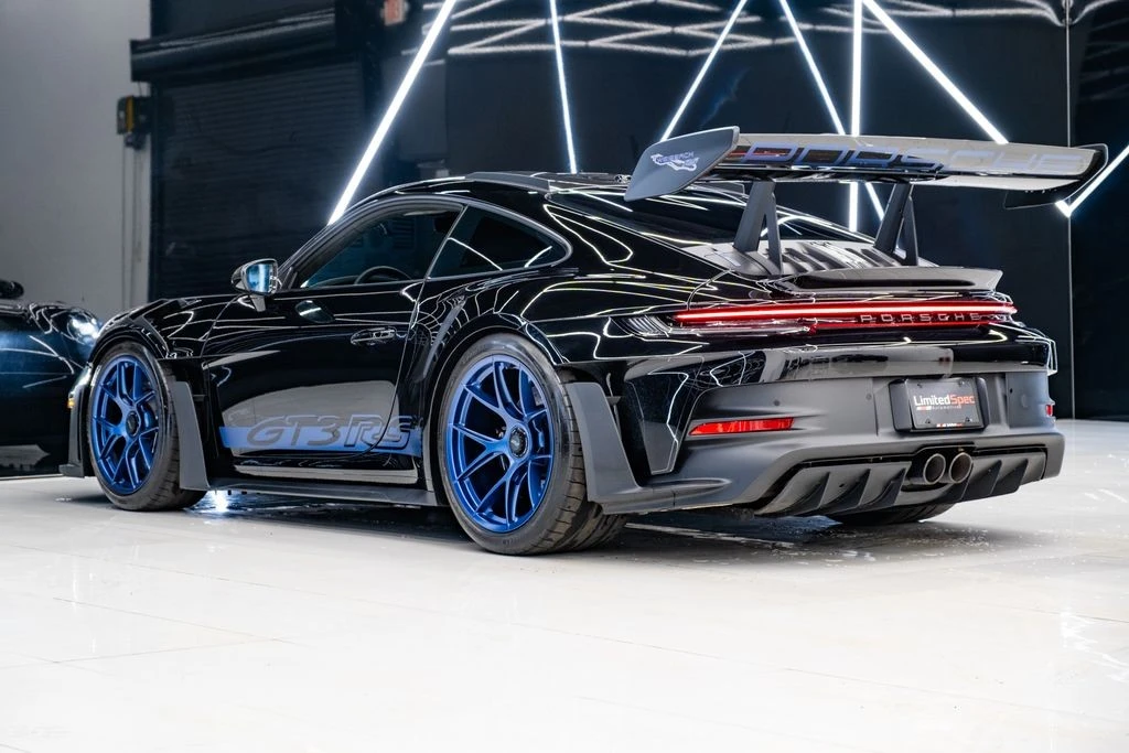 2025 Porsche 992 GT3 RS - Image 2 of 31