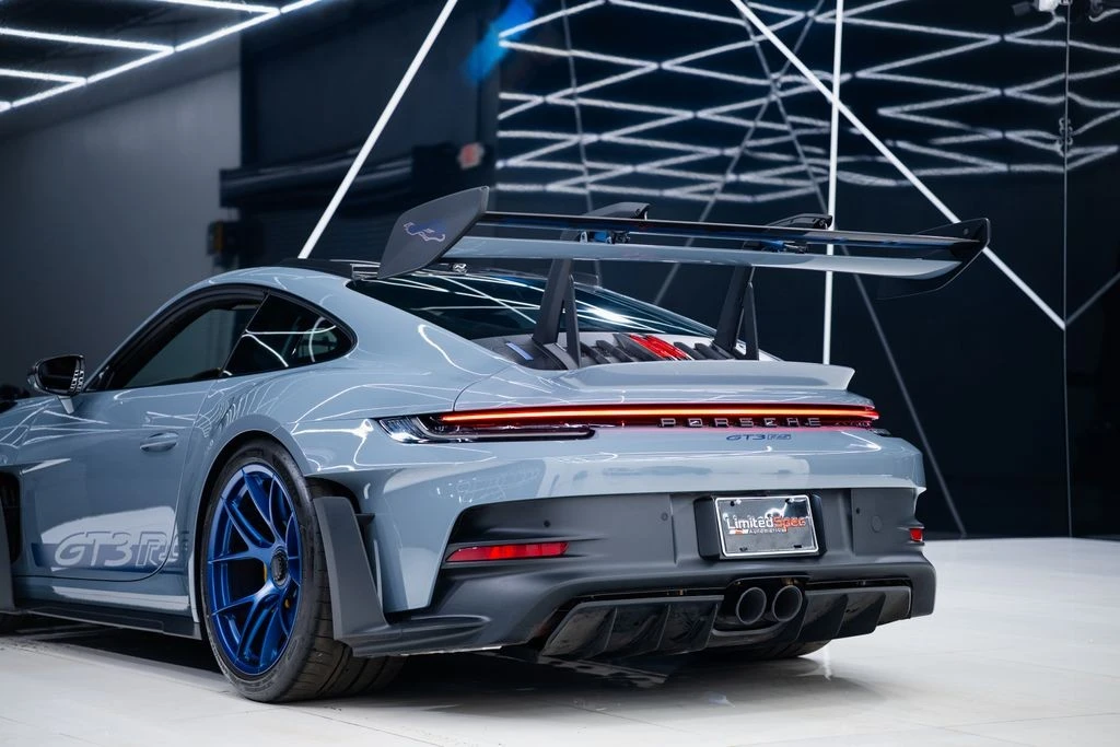 2025 Porsche 992 GT3 RS - Image 15 of 31