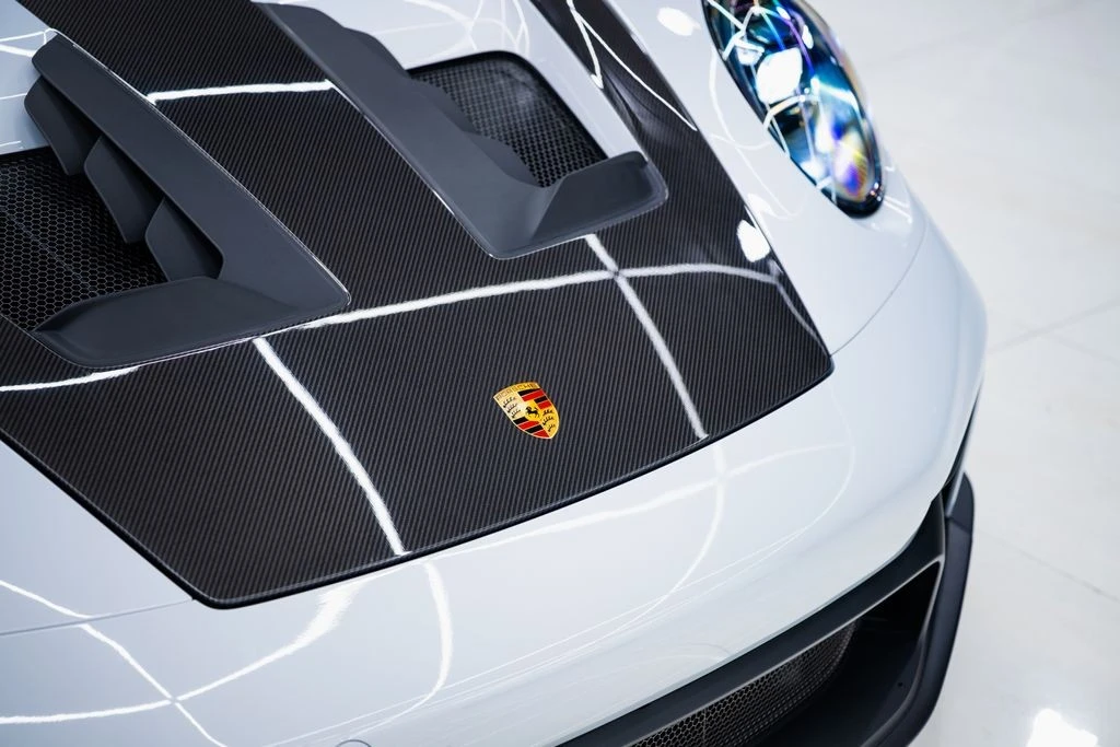 2025 Porsche 992 GT3 RS - Image 8 of 31