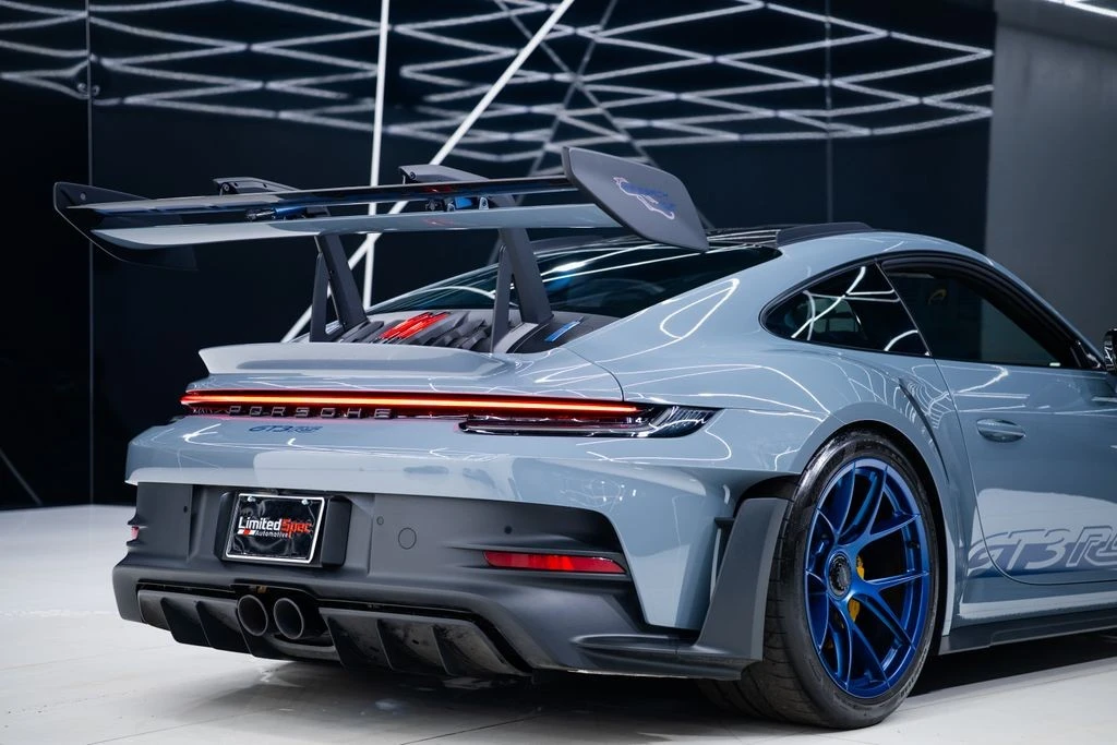 2025 Porsche 992 GT3 RS - Image 17 of 31