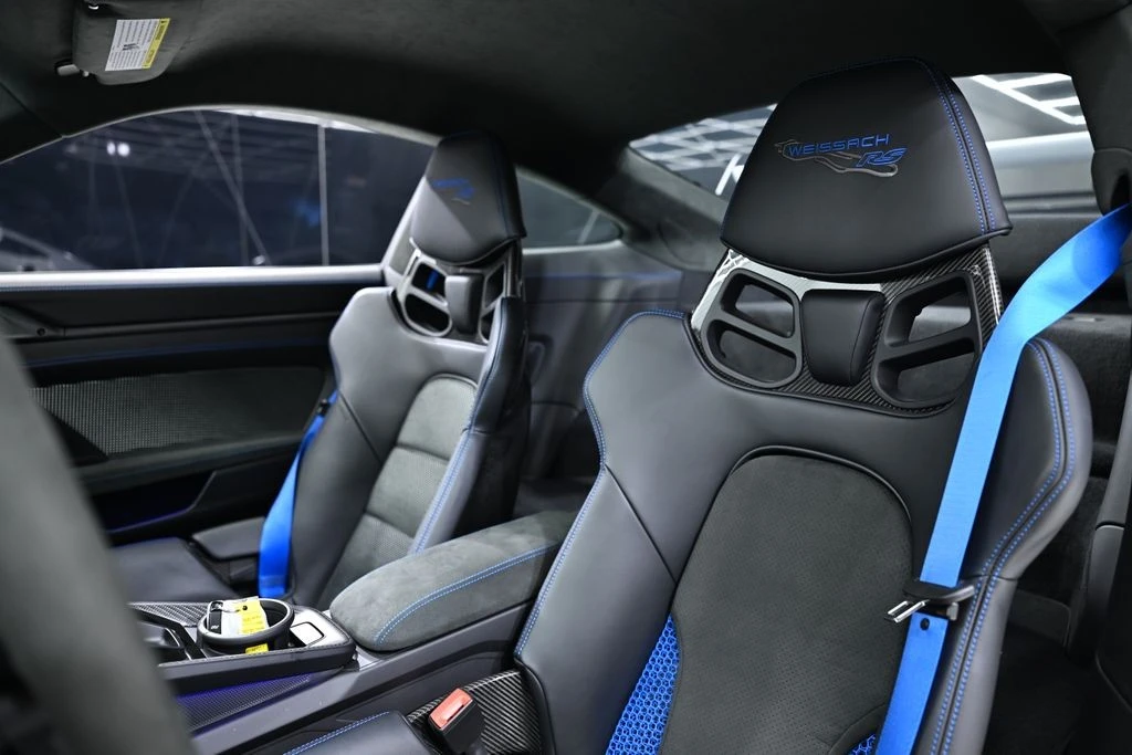 2025 Porsche 992 GT3 RS - Image 15 of 31