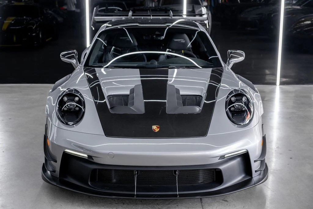 2025 Porsche 992 GT3 RS - Image 4 of 31