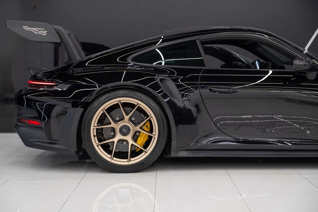2025 Porsche 992 GT3 RS - Image 9 of 21