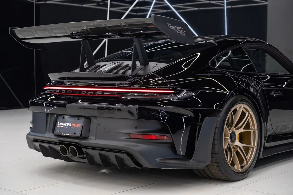 2025 Porsche 992 GT3 RS - Image 17 of 21