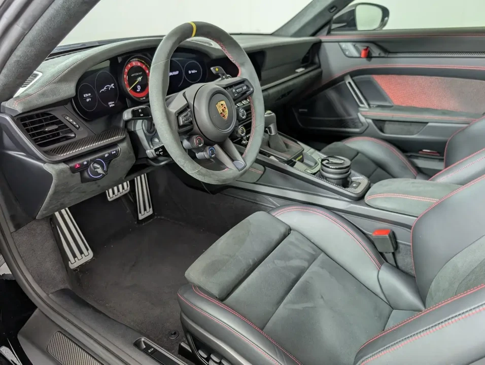 2025 Porsche 992 GT3 RS - Image 5 of 9