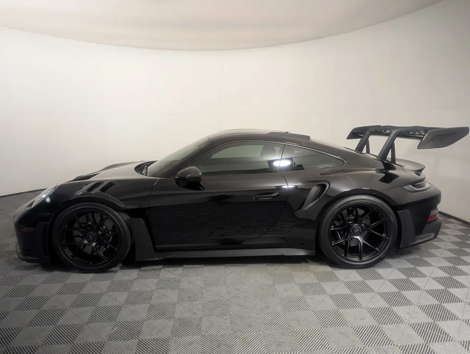 2025 Porsche 992 GT3 RS - Image 3 of 9