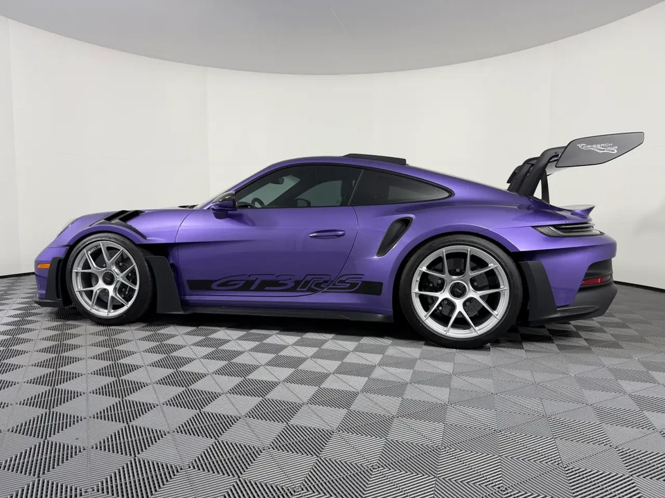 2025 Porsche 992 GT3 RS - Image 16 of 31