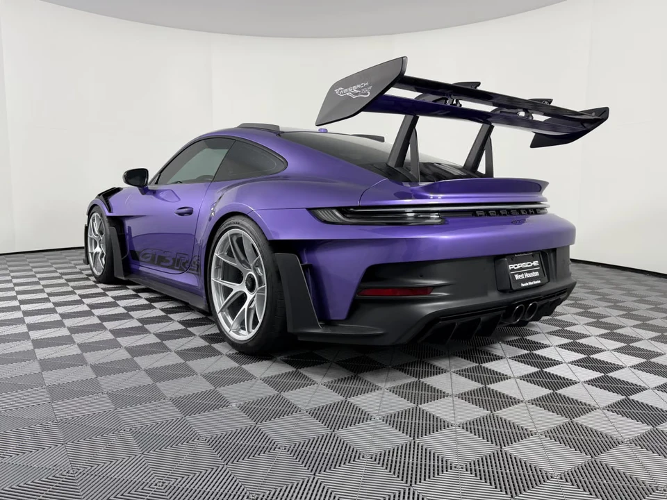 2025 Porsche 992 GT3 RS - Image 20 of 31