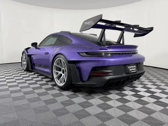 2025 Porsche 992 GT3 RS - Image 18 of 31