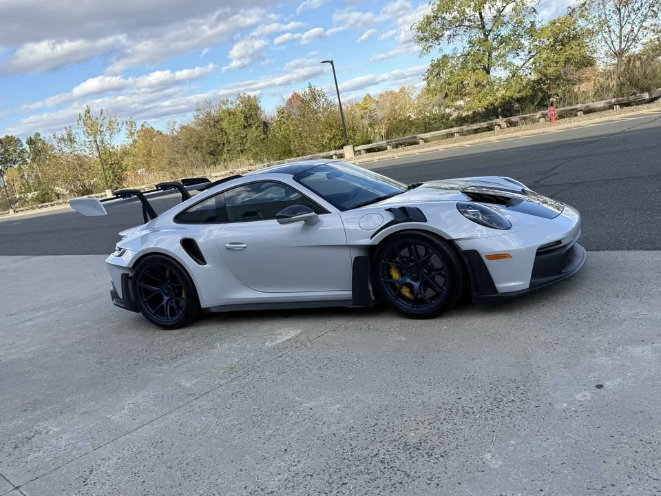 2025 Porsche 992 GT3 RS - Image 5 of 8