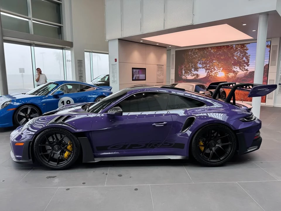 2025 Porsche 992 GT3 RS - Image 2 of 8