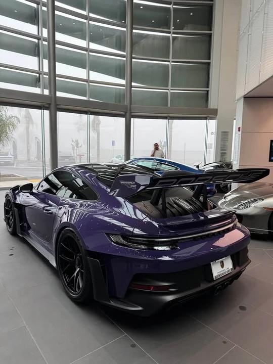 2025 Porsche 992 GT3 RS - Image 3 of 8