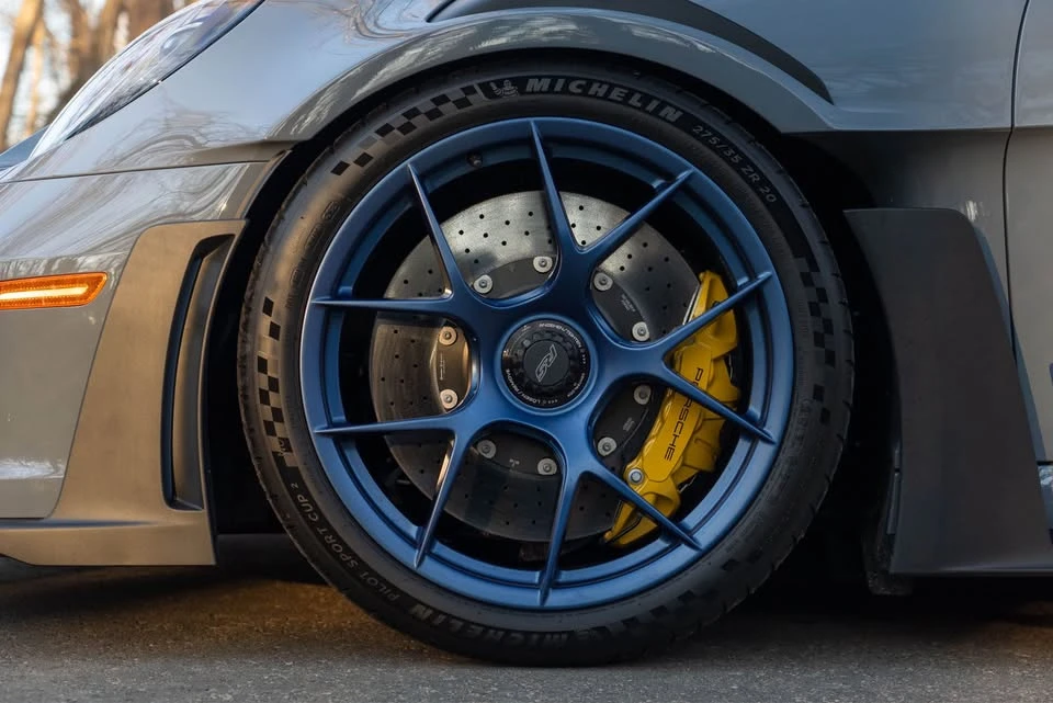 2025 Porsche 992 GT3 RS - Image 9 of 14