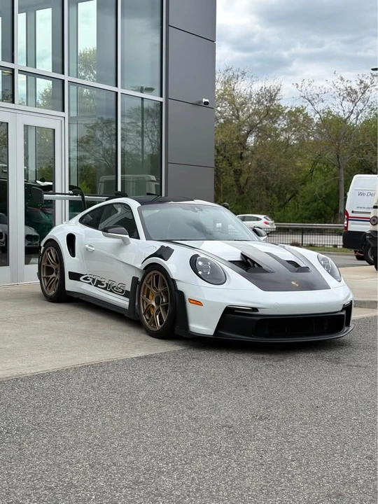 2025 Porsche 992 GT3 RS - Image 5 of 10