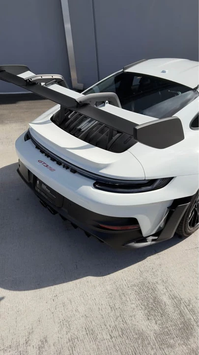 2025 Porsche 992 GT3 RS - Image 12 of 13