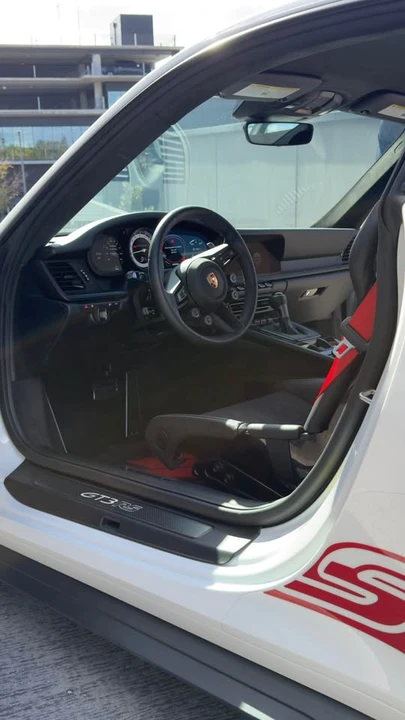 2025 Porsche 992 GT3 RS - Image 4 of 13