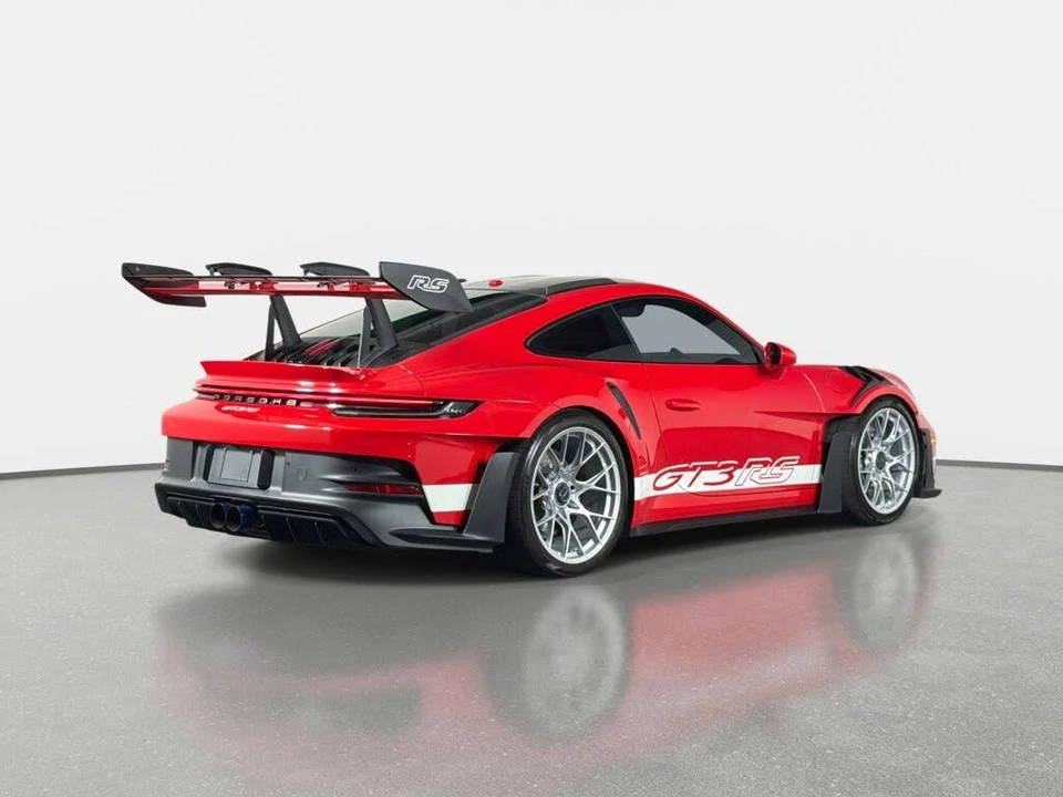 2025 Porsche 992 GT3 RS - Image 3 of 31