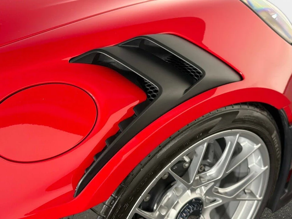 2025 Porsche 992 GT3 RS - Image 23 of 31