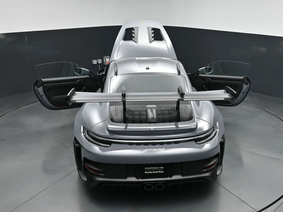 2025 Porsche 992 GT3 RS - Image 31 of 31