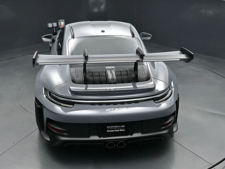 2025 Porsche 992 GT3 RS - Image 17 of 31