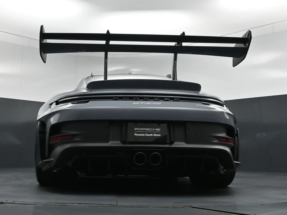 2025 Porsche 992 GT3 RS - Image 25 of 31