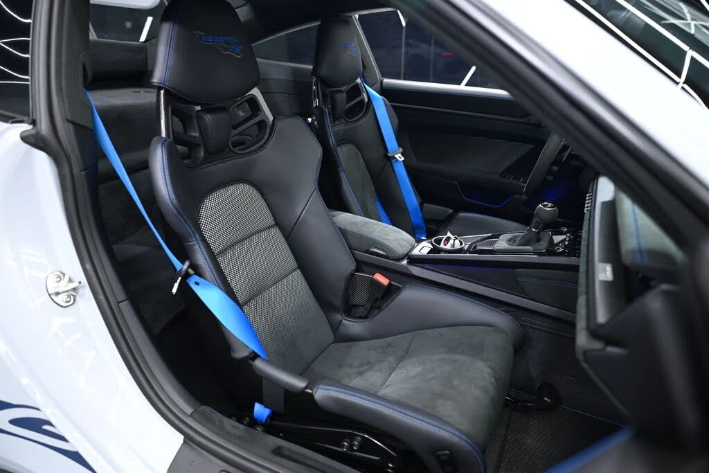 2025 Porsche 992 GT3 RS - Image 20 of 31