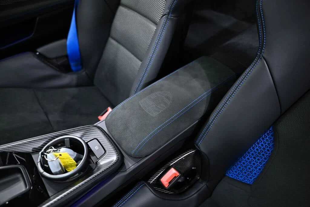 2025 Porsche 992 GT3 RS - Image 19 of 31