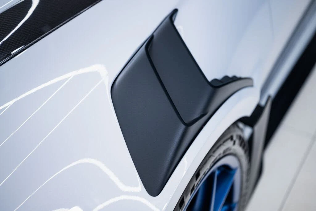 2025 Porsche 992 GT3 RS - Image 9 of 31