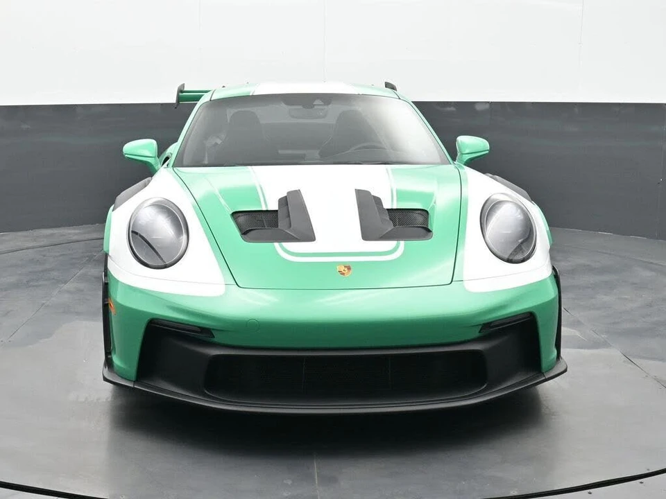 2025 Porsche 992 GT3 RS - Image 20 of 28