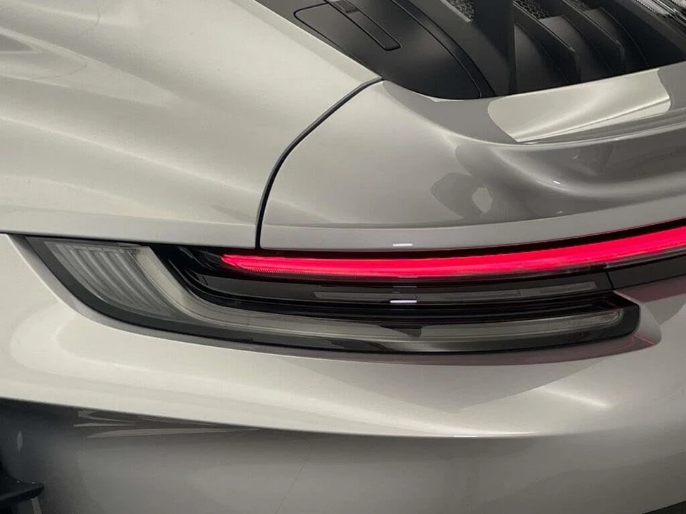 2025 Porsche 992 GT3 RS - Image 16 of 31