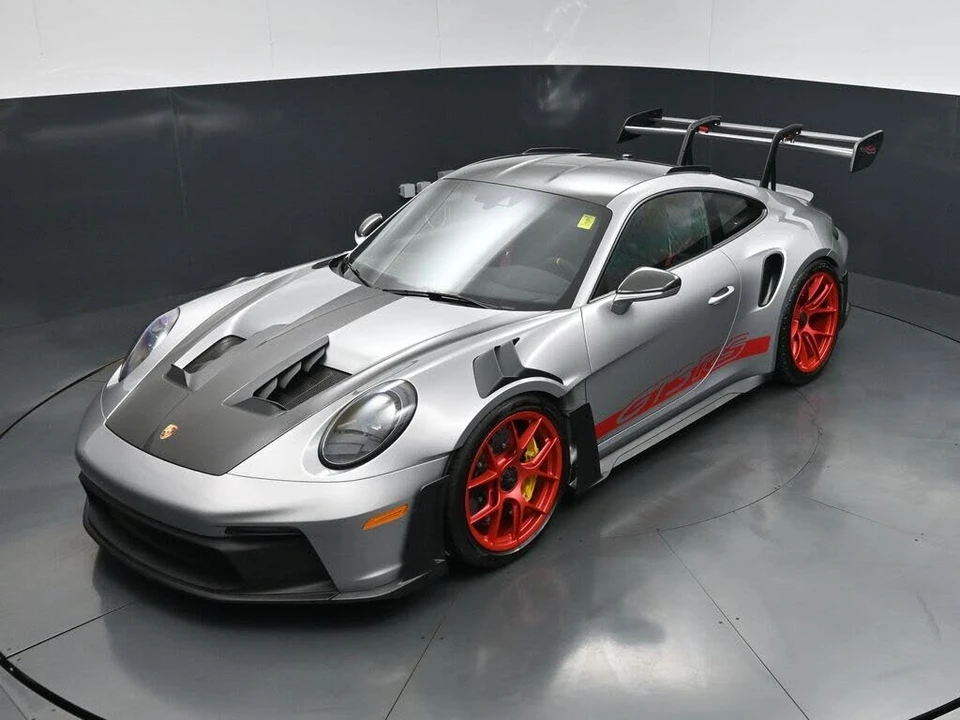 2025 Porsche 992 GT3 RS - Image 16 of 31