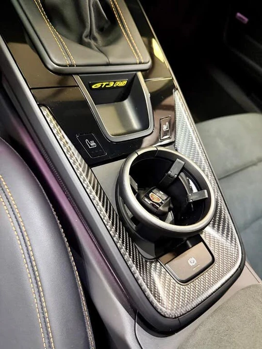 2025 Porsche 992 GT3 RS - Image 11 of 13