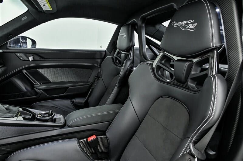 2025 Porsche 992 GT3 RS - Image 16 of 31