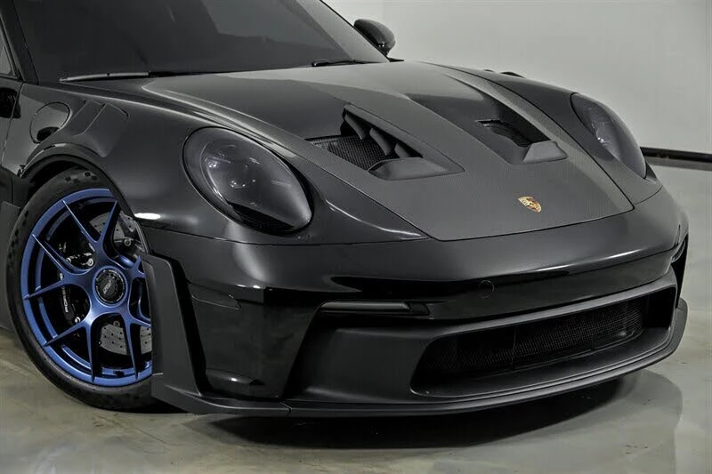 2025 Porsche 992 GT3 RS - Image 2 of 31