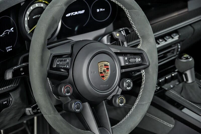 2025 Porsche 992 GT3 RS - Image 17 of 31