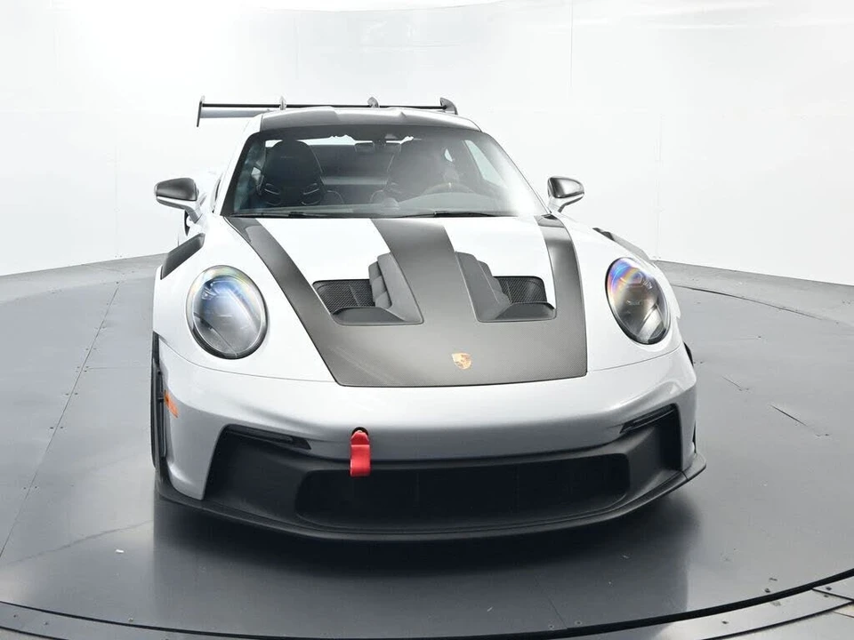 2025 Porsche 992 GT3 RS - Image 18 of 31