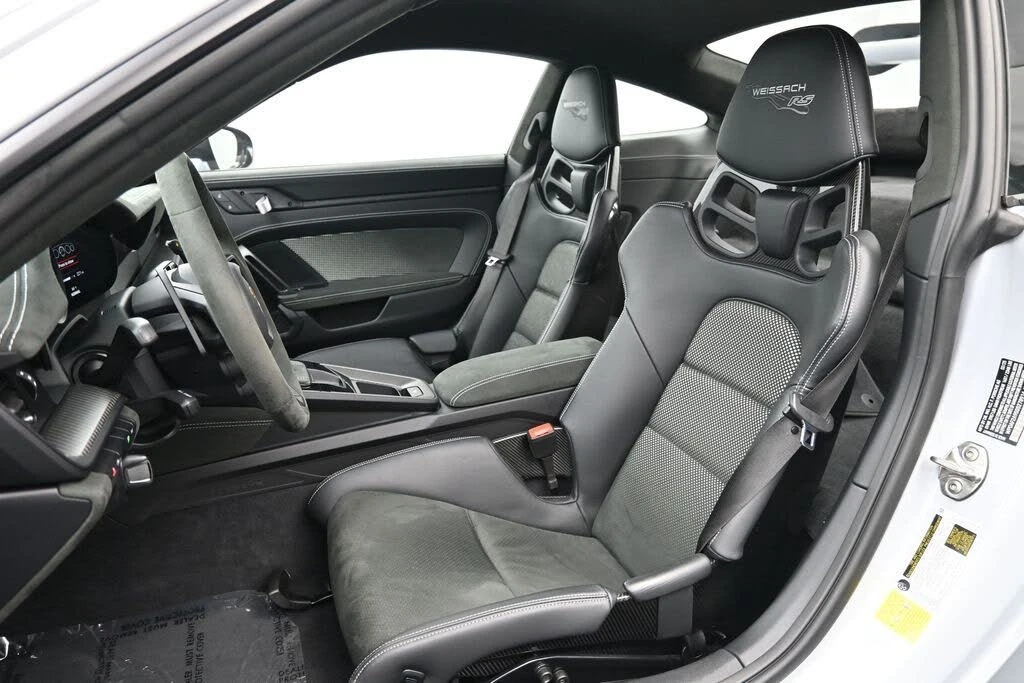 2025 Porsche 992 GT3 RS - Image 5 of 31