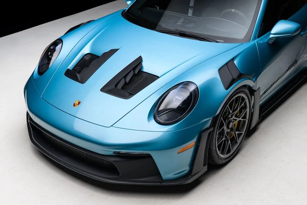 2025 Porsche 992 GT3 RS - Image 12 of 31