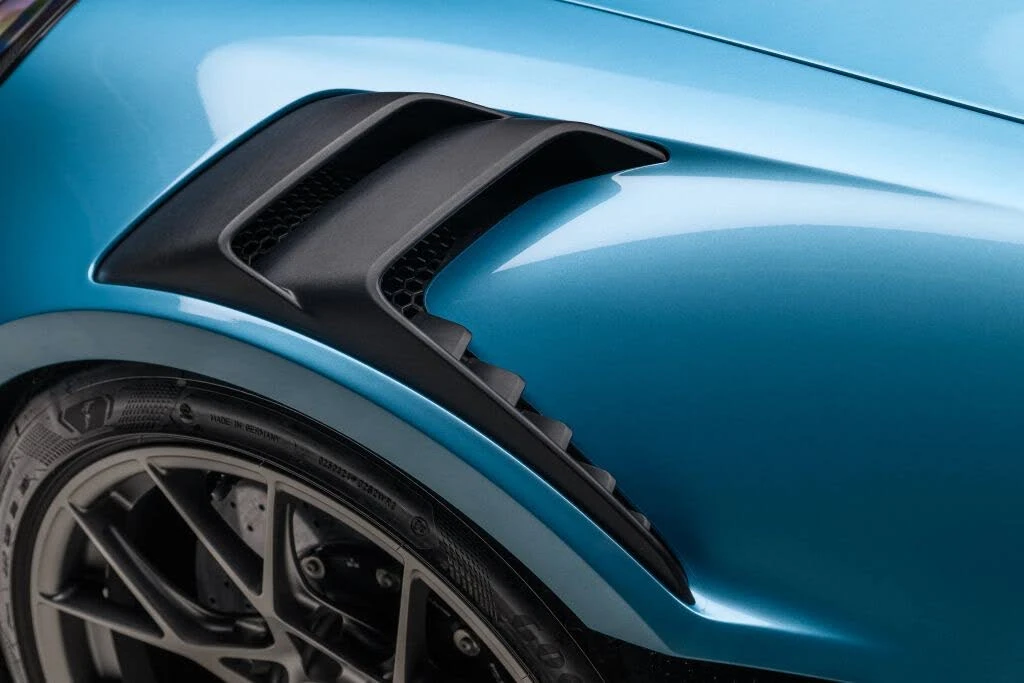 2025 Porsche 992 GT3 RS - Image 15 of 31