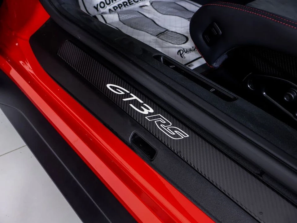 2025 Porsche 992 GT3 RS - Image 28 of 31