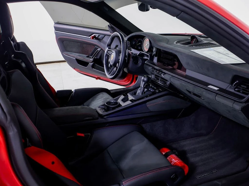 2025 Porsche 992 GT3 RS - Image 7 of 31