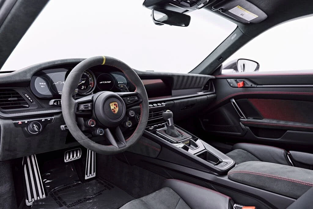2025 Porsche 992 GT3 RS - Image 2 of 31