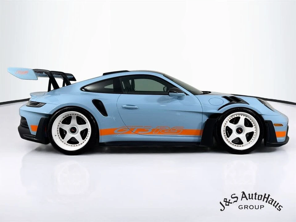 2025 Porsche 992 GT3 RS - Image 8 of 31