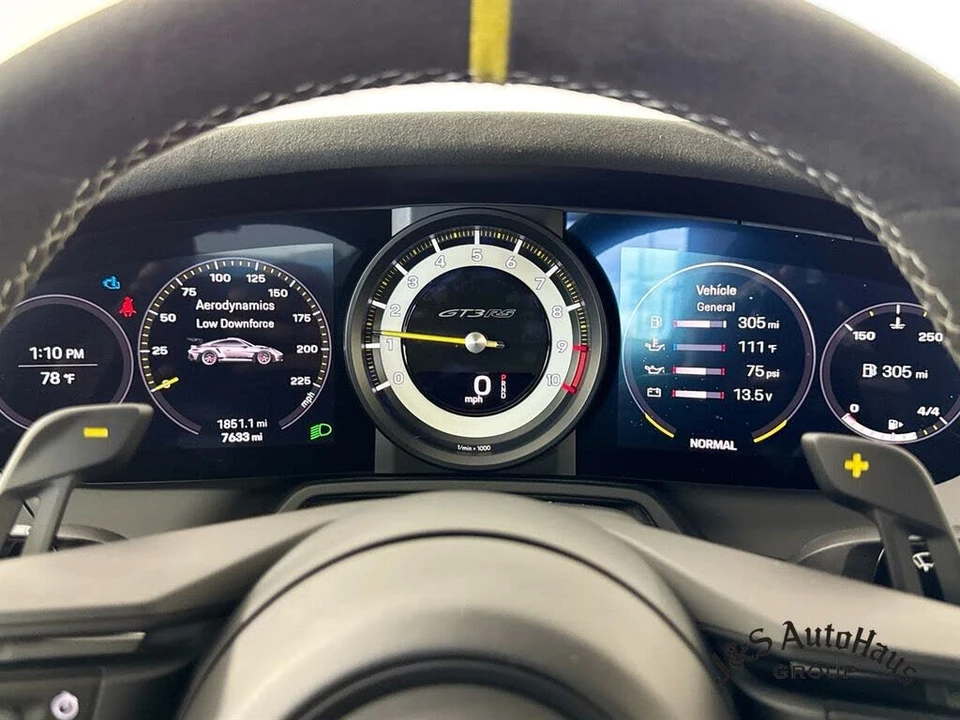 2025 Porsche 992 GT3 RS - Image 15 of 31