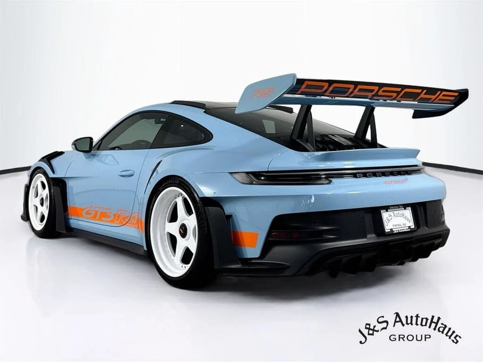 2025 Porsche 992 GT3 RS - Image 5 of 31